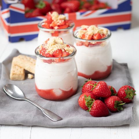 Strawberries & Cream Pots