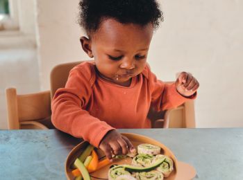 Charlotte Stirling-Reed’s Top Tips to Weaning - As a Child Nutritionist I’m asked questions every day about introducing solid foods to babies.