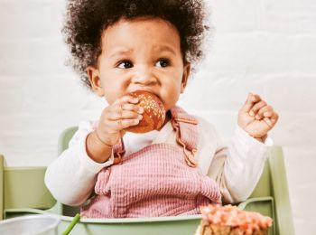 To celebrate the launch of our nutritionist Charlotte Stirling-Reed’s new book – ‘How To Wean Your Baby’ – she has shared four delicious recipes with us that are sure to be a hit with little diners.