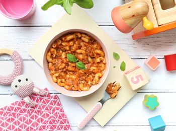 From portion sizes to food labels, here is our best advice to planning meals for your little ones. 